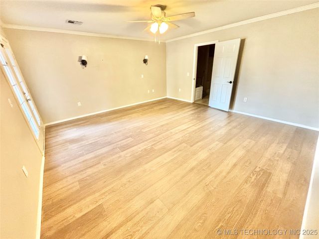 1501 N Broadway Street, Stigler, OK 74462