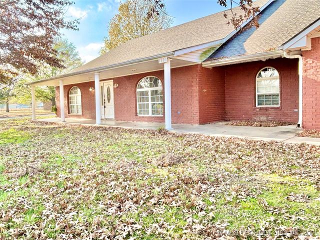 1501 N Broadway Street, Stigler, OK 74462