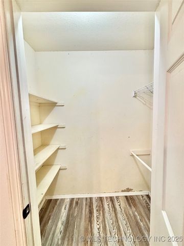 1501 N Broadway Street, Stigler, OK 74462