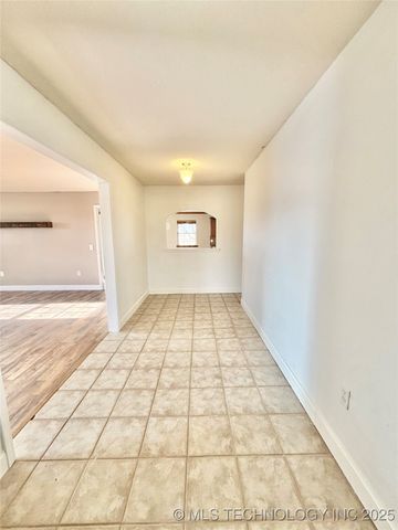 1501 N Broadway Street, Stigler, OK 74462