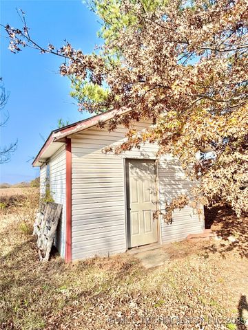 1501 N Broadway Street, Stigler, OK 74462