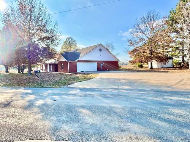 1501 N Broadway Street, Stigler, OK 74462