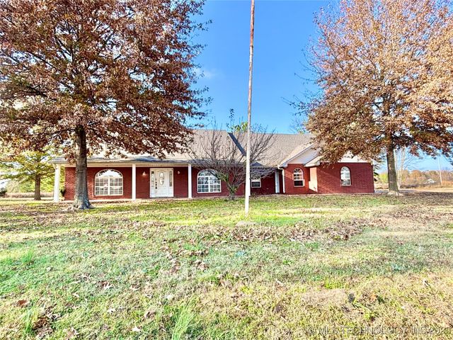 1501 N Broadway Street, Stigler, OK 74462