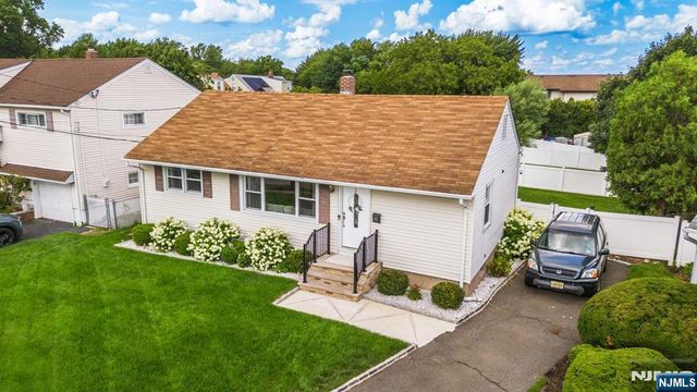 45 Karen Drive, Clifton, NJ 07013