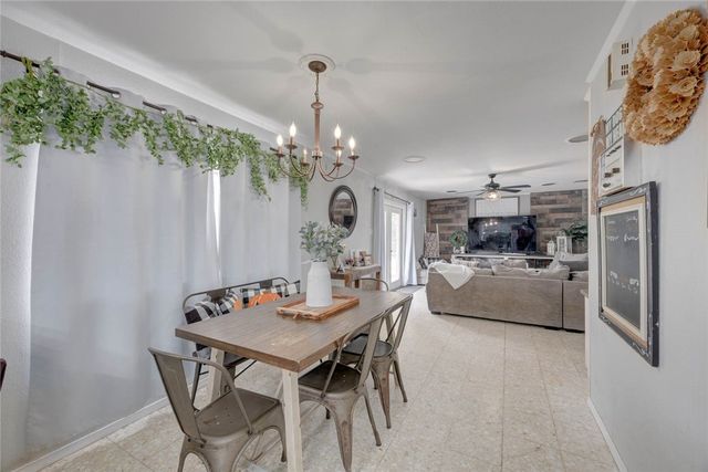 733 Bradshaw Dr, Corpus Christi, TX 78412