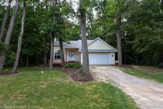 15117 Locust Grove Drive, Argentine Township, MI 48418
