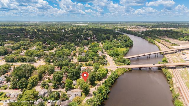 1001 Moores River Drive, Lansing, MI 48910