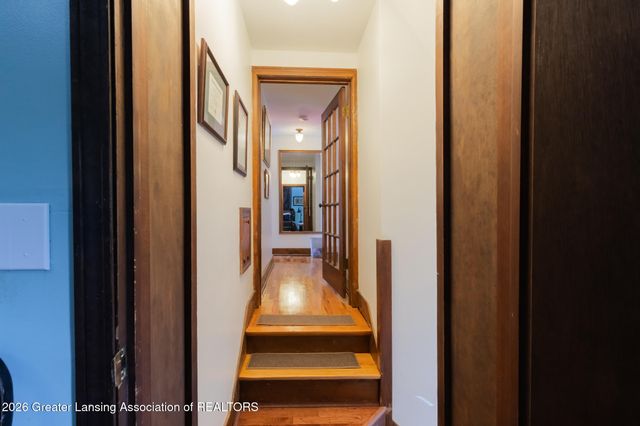 1001 Moores River Drive, Lansing, MI 48910