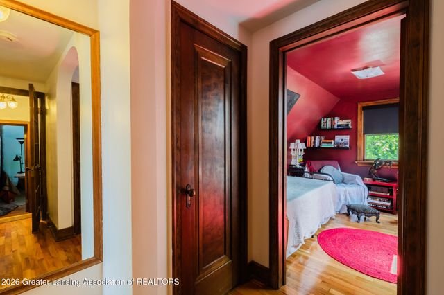 1001 Moores River Drive, Lansing, MI 48910