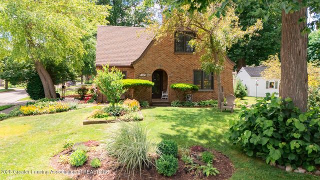 1001 Moores River Drive, Lansing, MI 48910