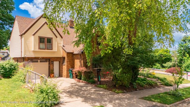 1001 Moores River Drive, Lansing, MI 48910