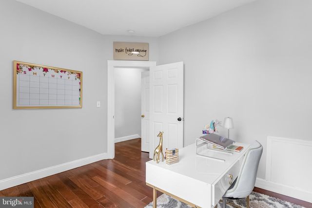 2831 LAKE AVE, Baltimore, MD 21213