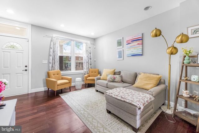 2831 LAKE AVE, Baltimore, MD 21213