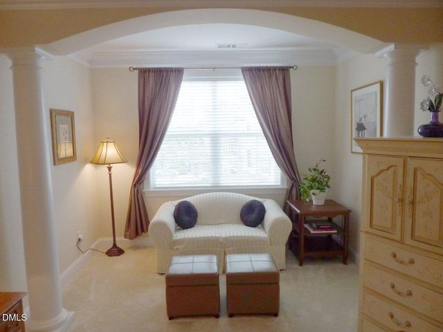 10400 Rosegate Court 302, Raleigh, NC 27617