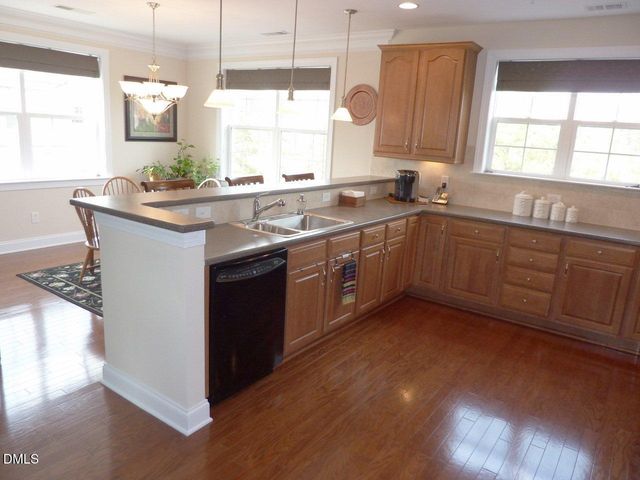 10400 Rosegate Court 302, Raleigh, NC 27617