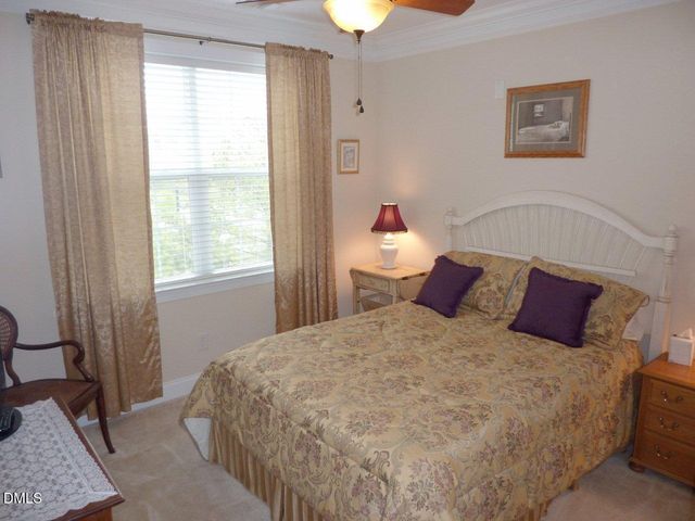 10400 Rosegate Court 302, Raleigh, NC 27617