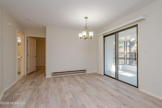 177 Amberly Drive H, Manalapan, NJ 07726