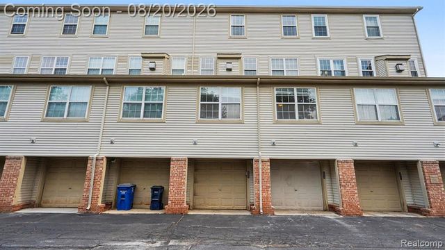 2854 Barclay Way, Ann Arbor, MI 48105