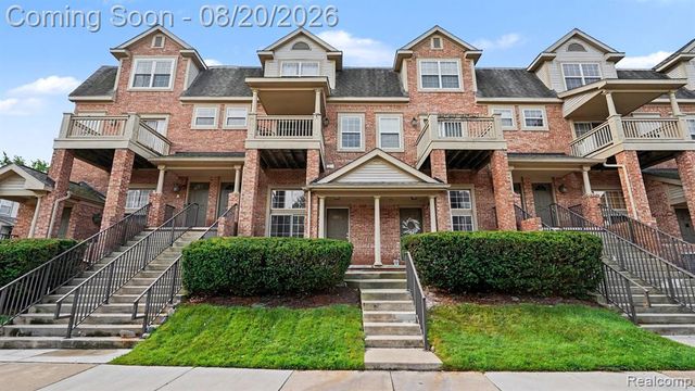 2854 Barclay Way, Ann Arbor, MI 48105