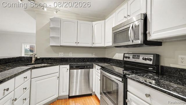 2854 Barclay Way, Ann Arbor, MI 48105