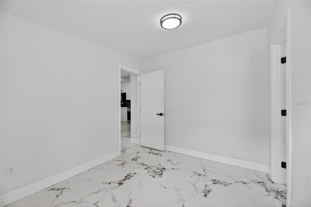 9608 N ASTER AVENUE, Tampa, FL 33612