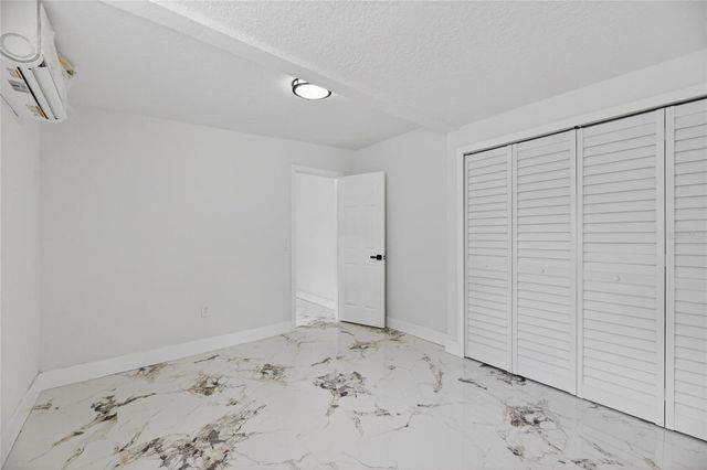 9608 N ASTER AVENUE, Tampa, FL 33612