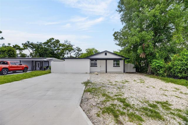 9608 N ASTER AVENUE, Tampa, FL 33612
