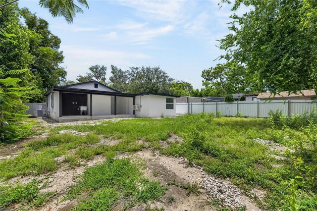 9608 N ASTER AVENUE, Tampa, FL 33612