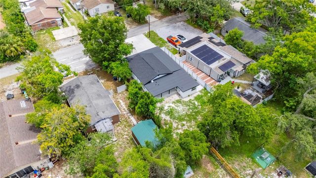 9608 N ASTER AVENUE, Tampa, FL 33612