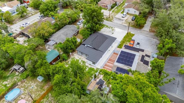 9608 N ASTER AVENUE, Tampa, FL 33612