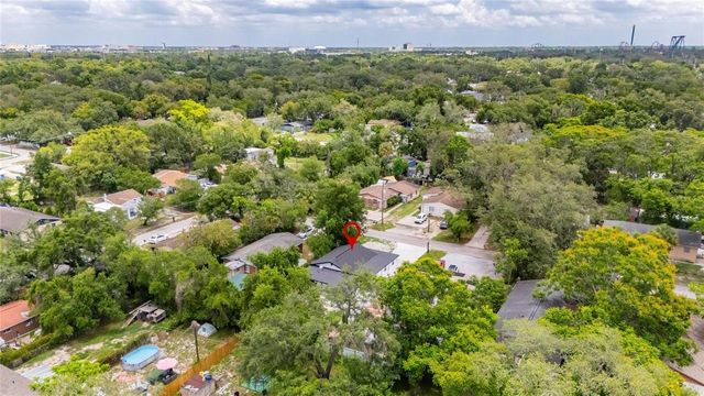 9608 N ASTER AVENUE, Tampa, FL 33612