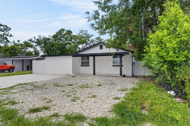 9608 N ASTER AVENUE, Tampa, FL 33612