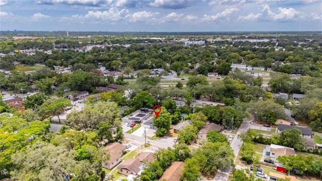 9608 N ASTER AVENUE, Tampa, FL 33612