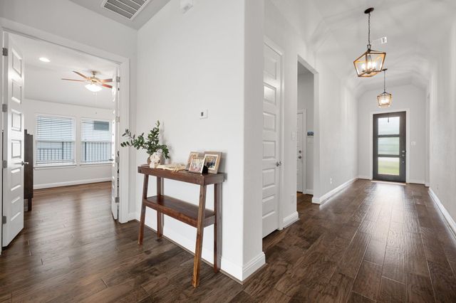 513 Elworth PATH, Austin, TX 78738