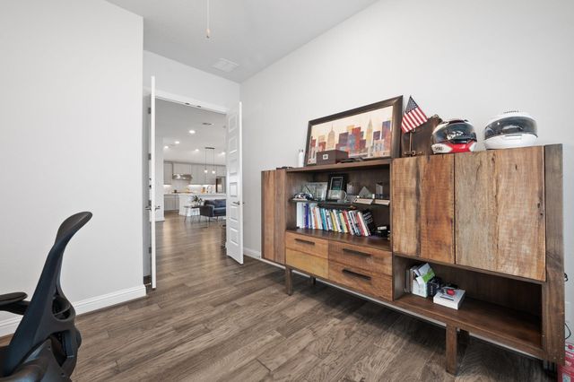 513 Elworth PATH, Austin, TX 78738