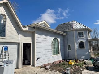 21034 Cameron RD, Coupland, TX 78615