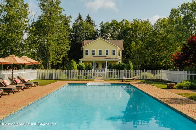 111 Jim Stephenson Road, Jeffersonville, NY 12748