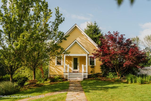 111 Jim Stephenson Road, Jeffersonville, NY 12748