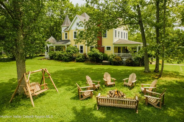 111 Jim Stephenson Road, Jeffersonville, NY 12748