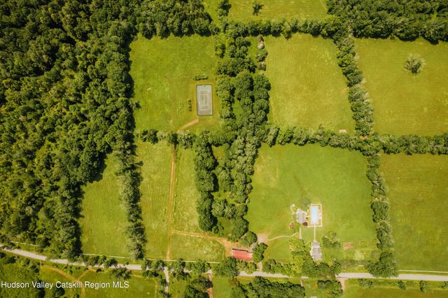 111 Jim Stephenson Road, Jeffersonville, NY 12748