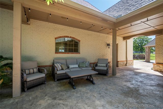 12432 Boulder Ridge, Sperry, OK 74073