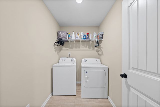 521 Castle Pinckney Ln, Clarksville, TN 37042