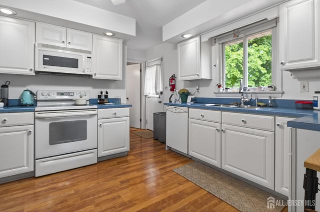 434 Hoffman Station Road, Monroe, NJ 08831