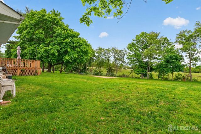 434 Hoffman Station Road, Monroe, NJ 08831