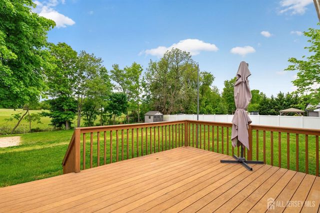 434 Hoffman Station Road, Monroe, NJ 08831