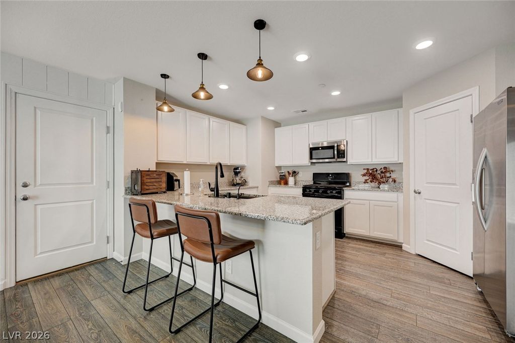 2216 Via Zoran, Henderson, NV 89044 — exterior