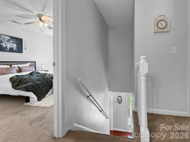 7806 Lobilia Lane, Charlotte, NC 28214