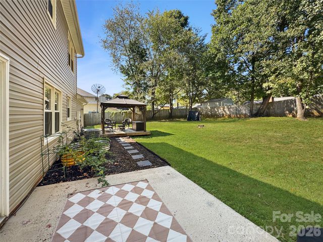 7806 Lobilia Lane, Charlotte, NC 28214