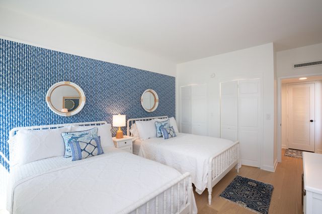 14 Lockwood Drive 2d, Charleston, SC 29401