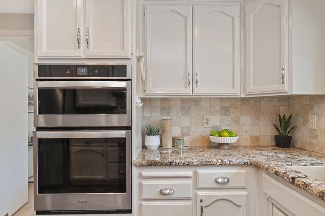 7686 River Ranch Way, Sacramento, CA 95831